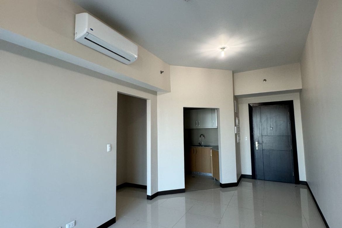 3 Bedroom Condo for Sale in Uptown Parksuites, BGC, Taguig – photo 5