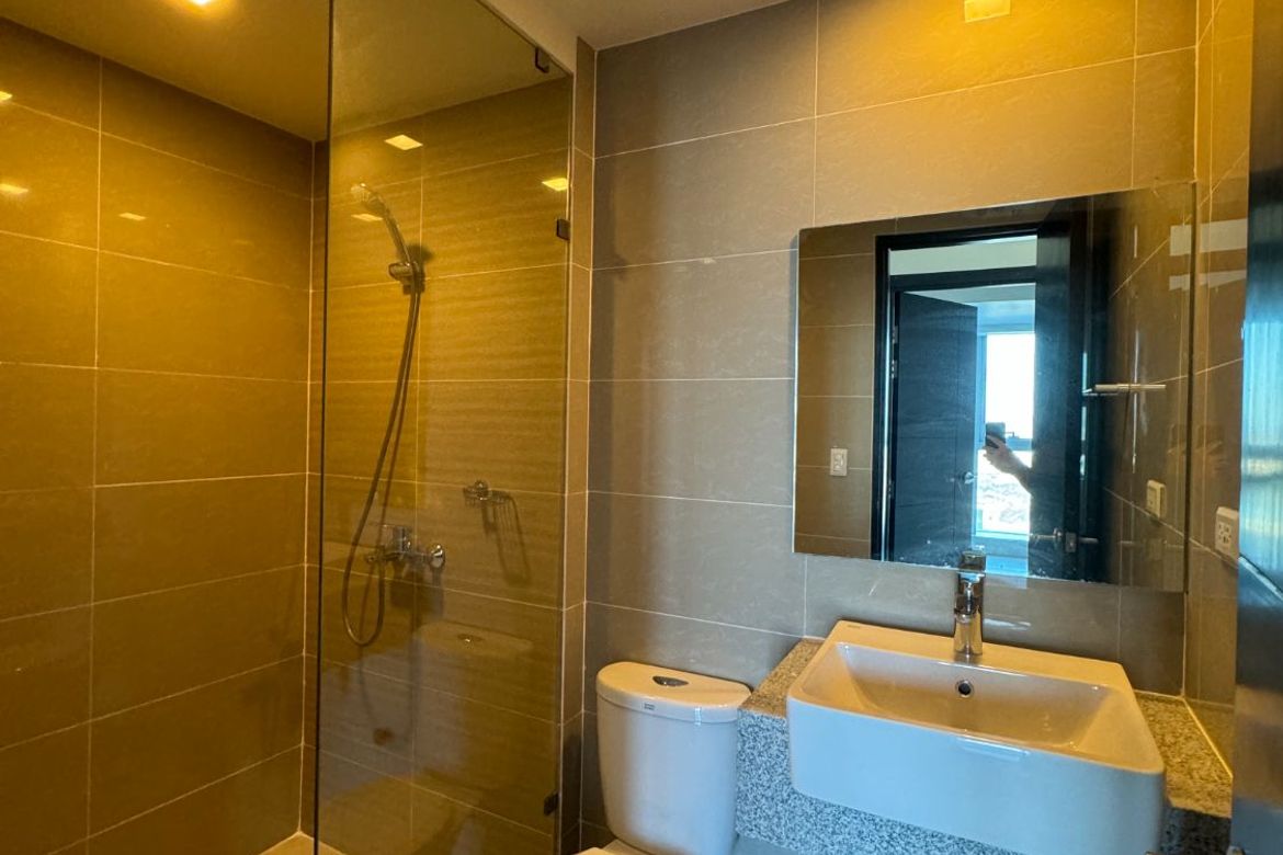 3 Bedroom Condo for Sale in Uptown Parksuites, BGC, Taguig – photo 12