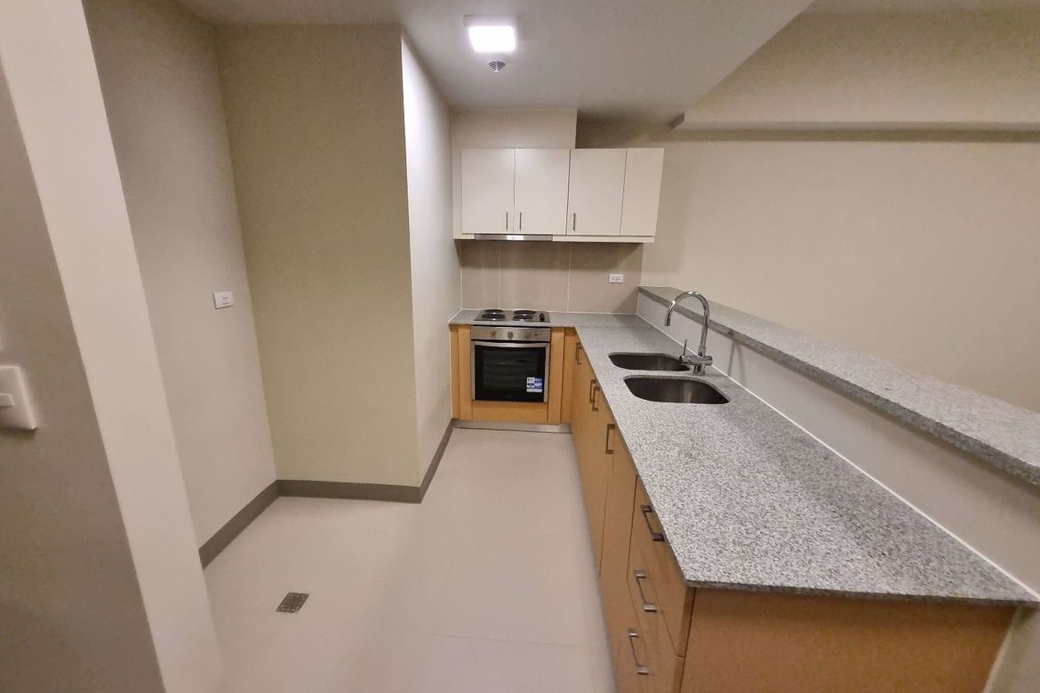 3 Bedroom Condo for Sale in Uptown Parksuites, BGC, Taguig – photo 2