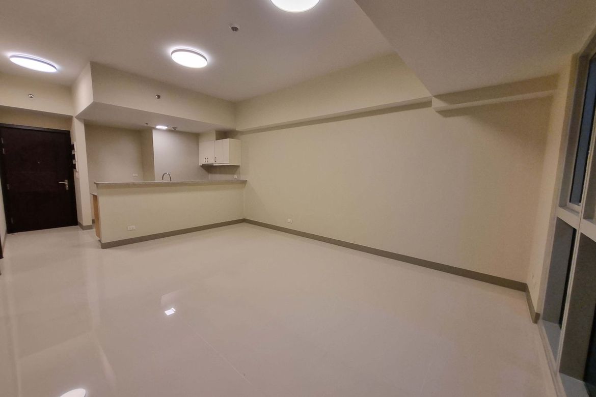 3 Bedroom Condo for Sale in Uptown Parksuites, BGC, Taguig – photo 3