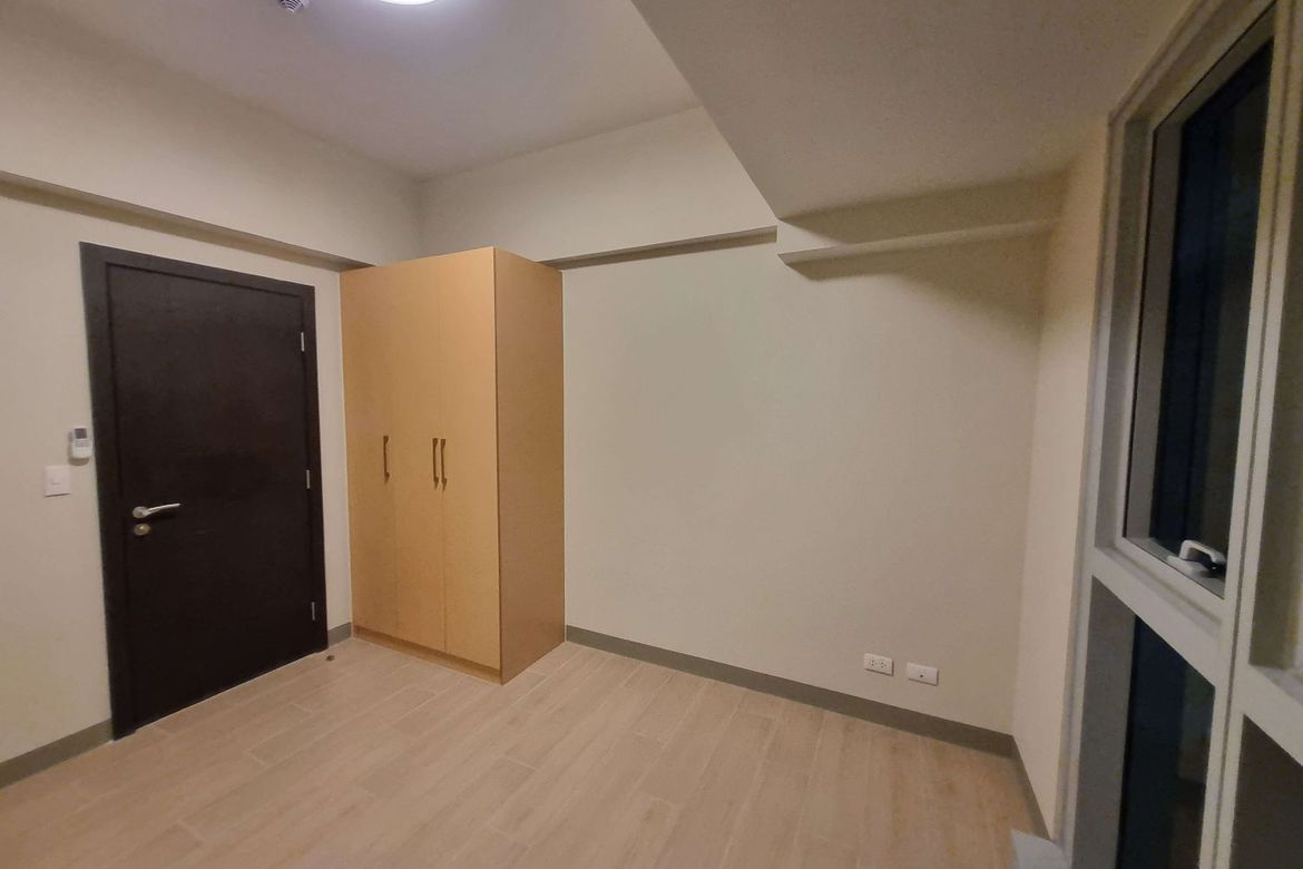 3 Bedroom Condo for Sale in Uptown Parksuites, BGC, Taguig – photo 7
