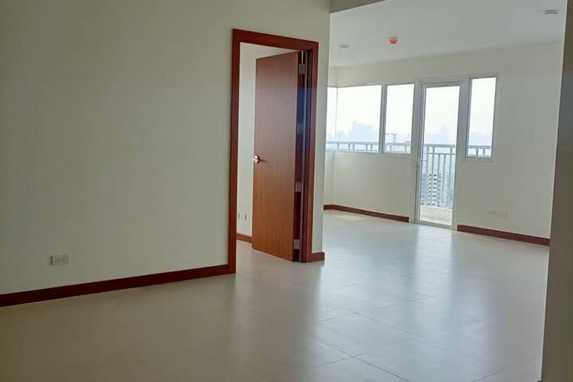3 Bedroom Condo for Sale in Valencia, Quezon City, Metro Manila near LRT-2 Gilmore – photo 8