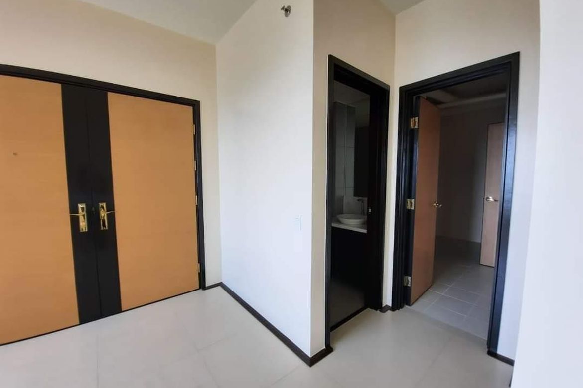 3 Bedroom Condo for Sale in Viridian in Greenhills, Greenhills, San Juan, Metro Manila near MRT-3 Santolan – photo 4