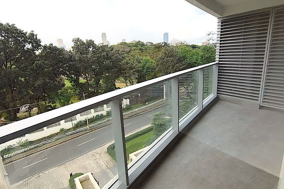 3 Bedroom Condo for Sale in Wack-Wack Greenhills, Mandaluyong, Metro Manila near MRT-3 Ortigas – photo 2