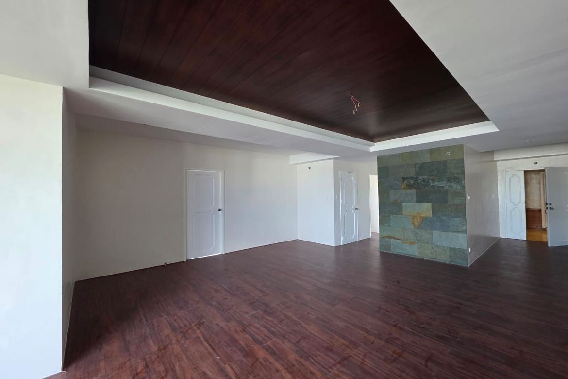 3 Bedroom Condo for Sale in Wack-Wack Greenhills, Mandaluyong, Metro Manila near MRT-3 Shaw Boulevard – photo 7