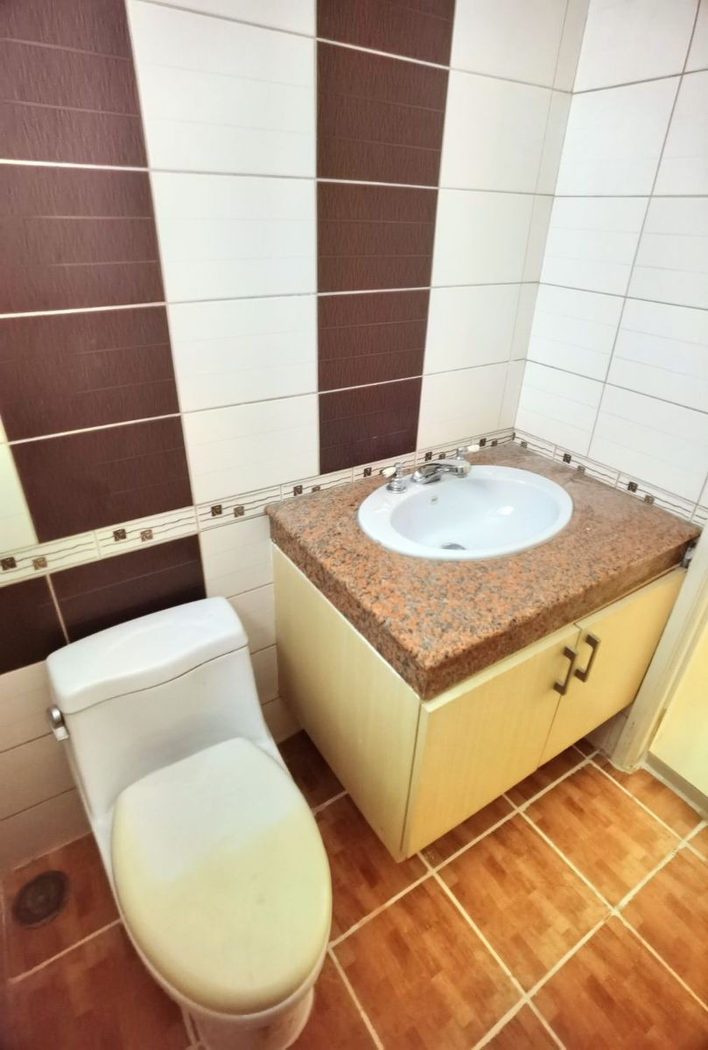 3-Bedroom Corner Condo Unit for Sale in One Balete, New Manila, Quezon City – photo 24
