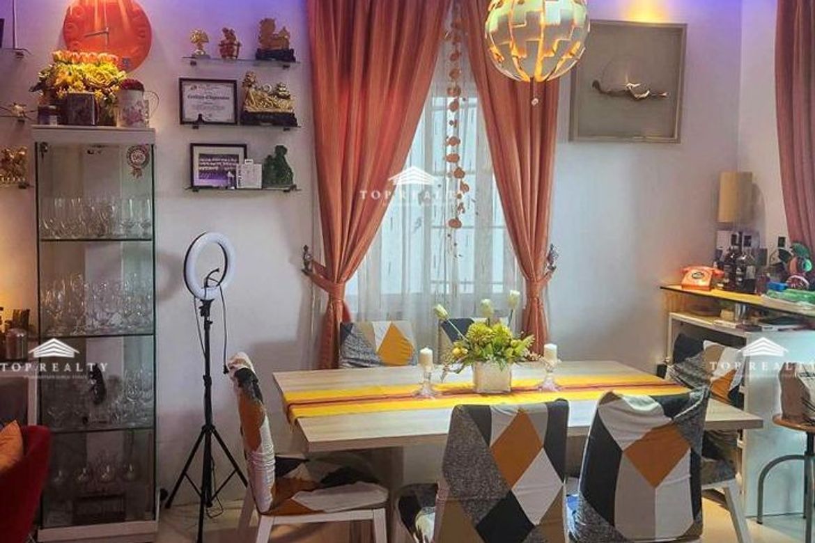 3 Bedroom House for Rent in Avilion Gardens, Barangay 76, Pasay, Metro Manila near LRT-1 EDSA photo 8