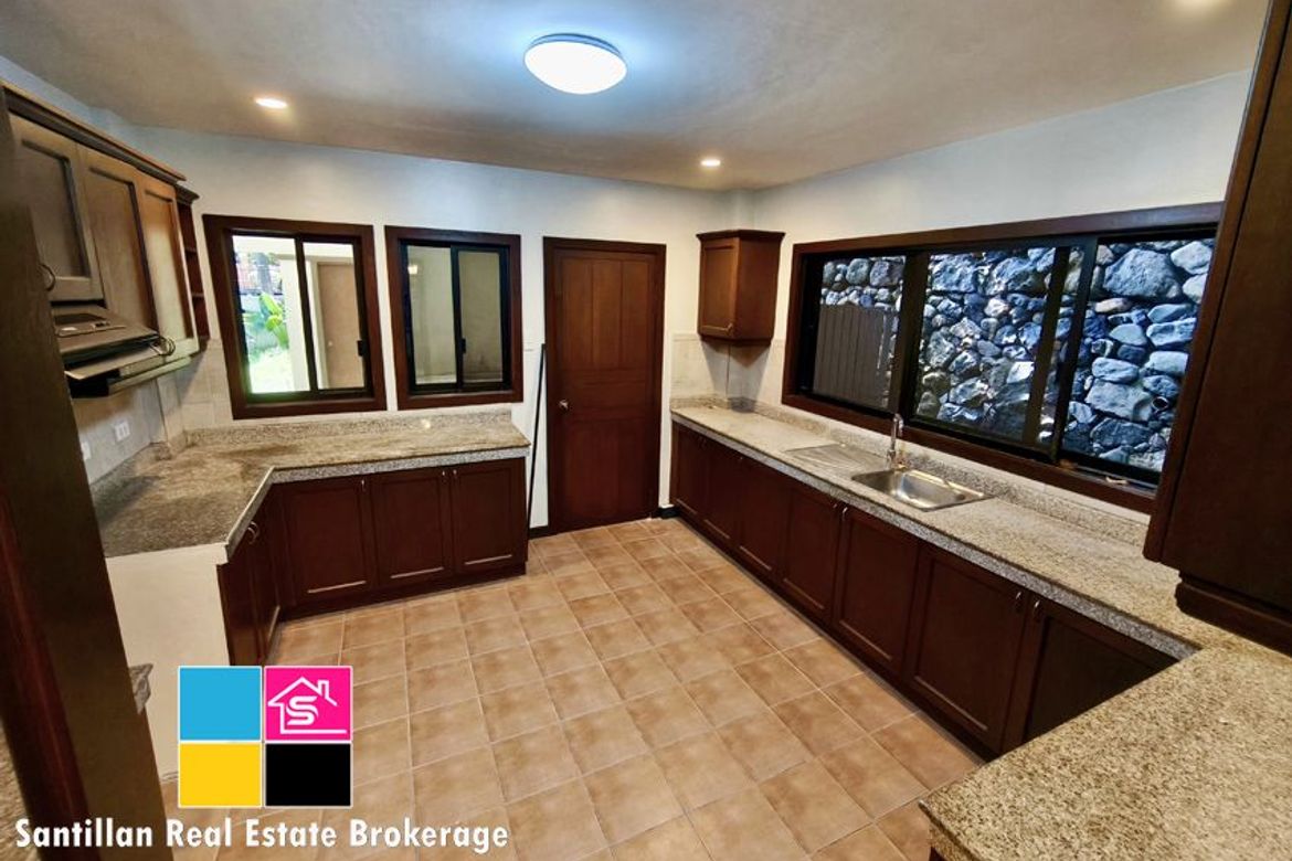3 Bedroom House for Rent in Banilad, Cebu City, Cebu photo 6