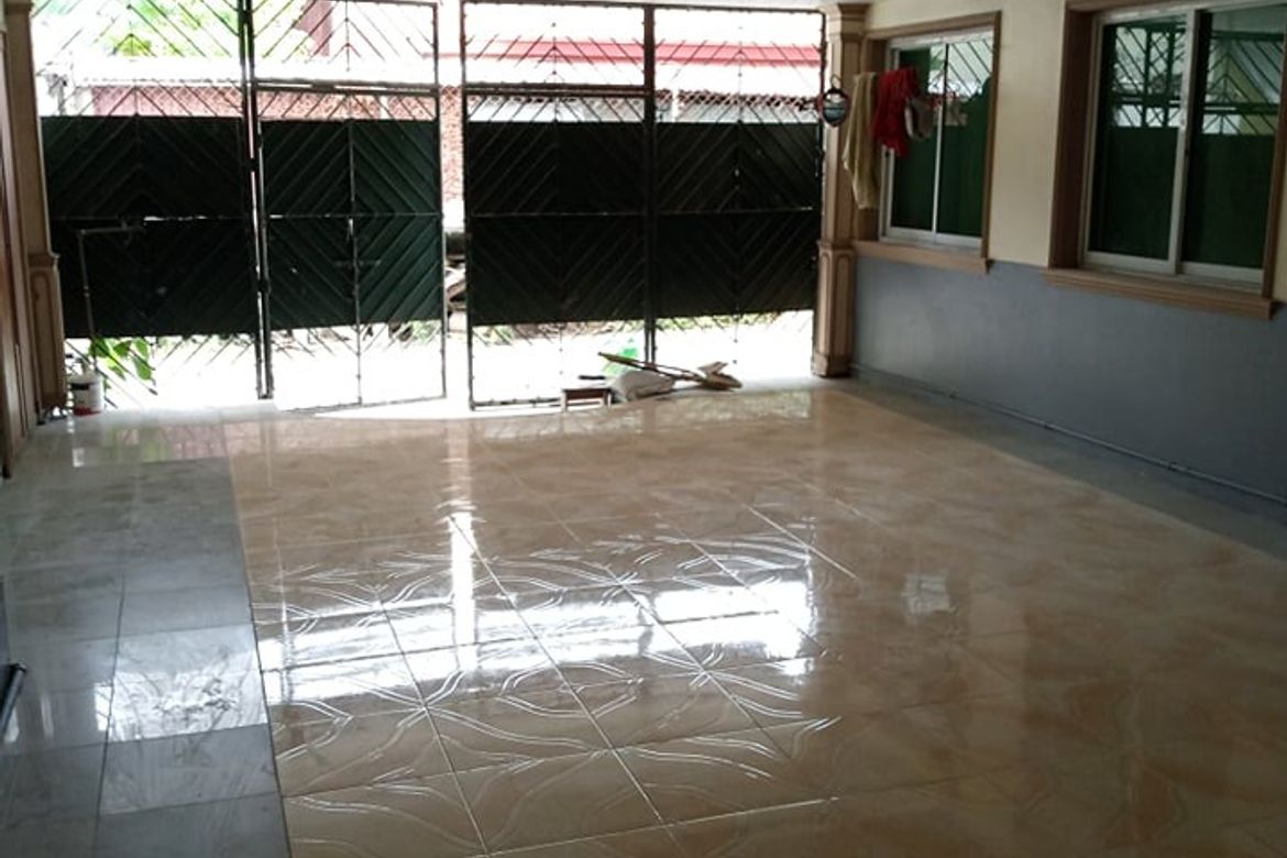 3 Bedroom House for Rent in Barangay 201, Pasay, Metro Manila photo 3