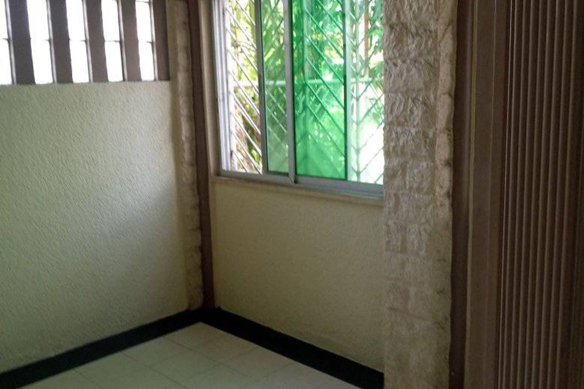 3 Bedroom House for Rent in Barangay 201, Pasay, Metro Manila photo 8