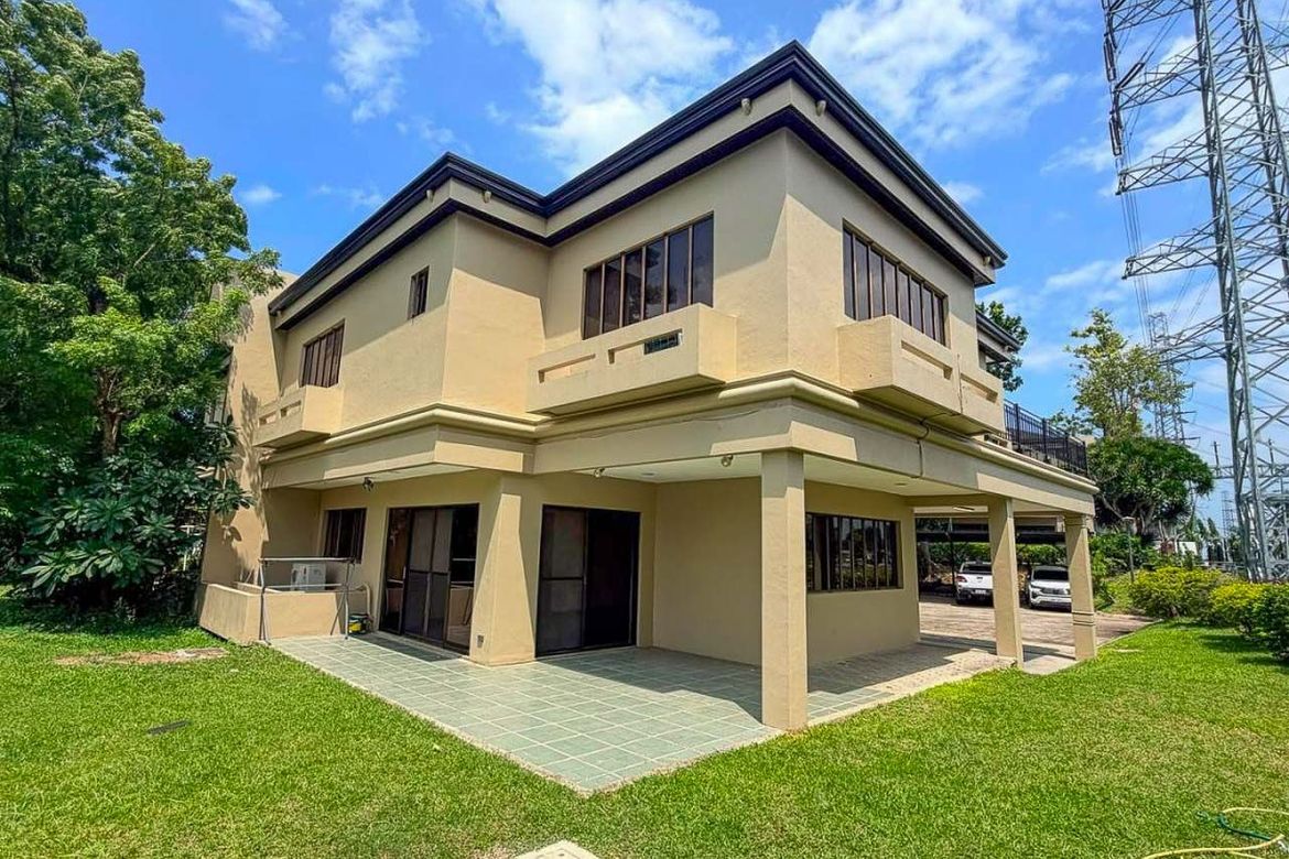 3 Bedroom House for Rent in Cabancalan, Mandaue, Cebu photo 2