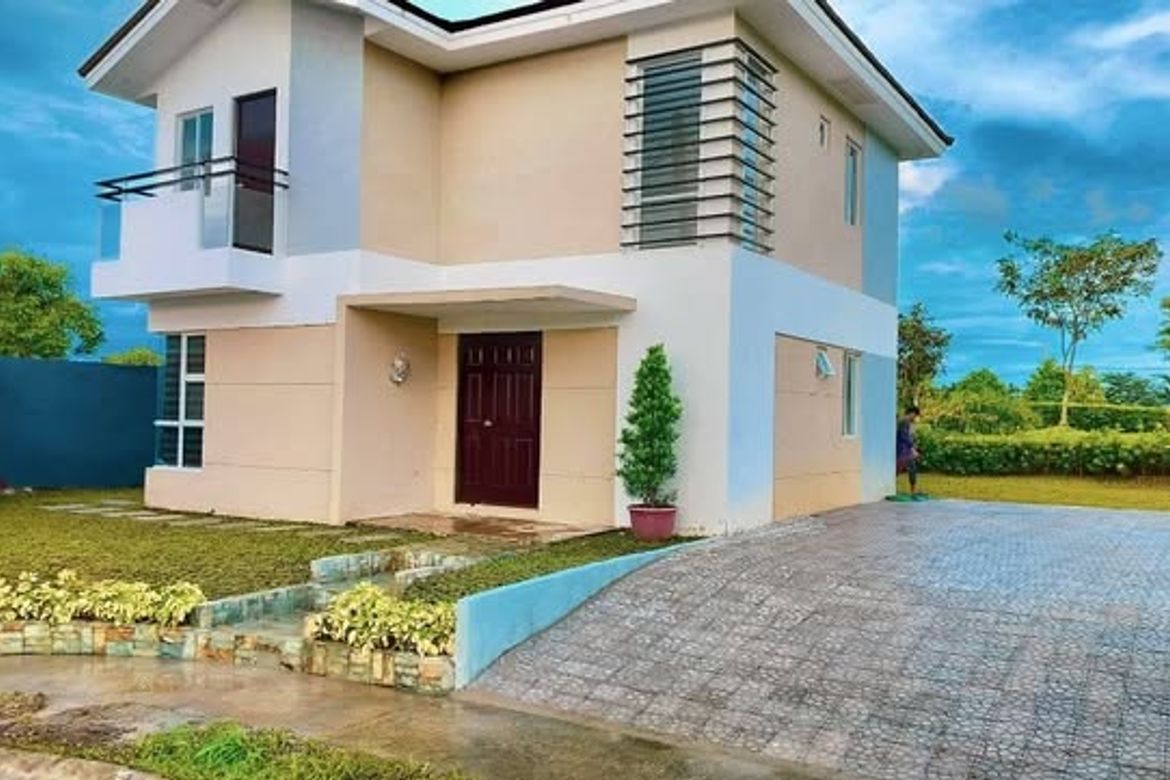 3 Bedroom House for Rent in Canlubang, Calamba, Laguna