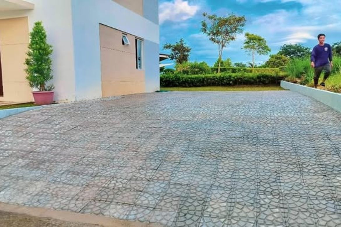 3 Bedroom House for Rent in Canlubang, Calamba, Laguna photo 7