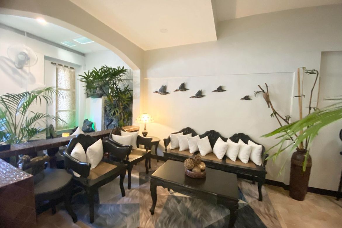 3 Bedroom House for Rent in Central, Quezon City, Metro Manila