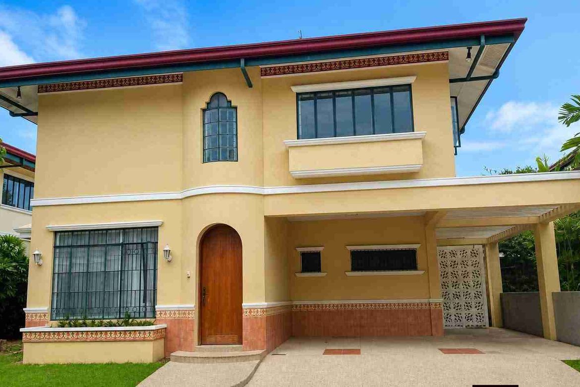 3 Bedroom House for Rent in Centro, Mandaue, Cebu