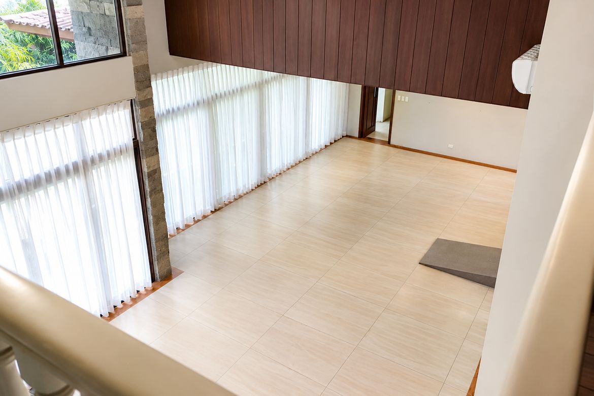 3 Bedroom House for Rent in Dasmariñas North, Makati, Metro Manila near MRT-3 Ayala photo 5