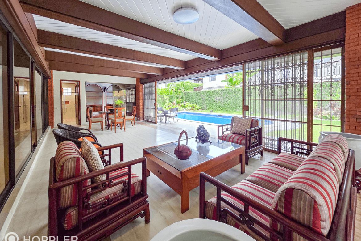 3 Bedroom House for Rent in Dasmariñas North, Makati, Metro Manila near MRT-3 Magallanes photo 2