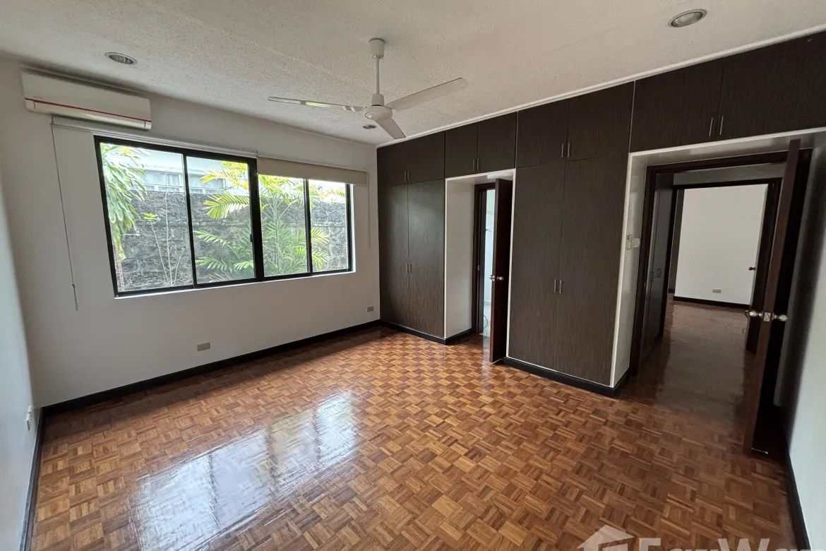 3 Bedroom House for Rent in Dasmariñas Village, Dasmariñas North, Makati, Metro Manila near MRT-3 Magallanes photo 2
