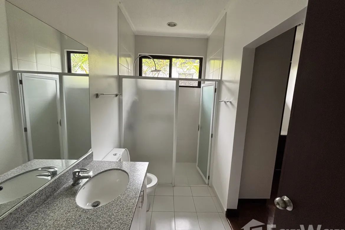 3 Bedroom House for Rent in Dasmariñas Village, Dasmariñas North, Makati, Metro Manila near MRT-3 Magallanes photo 7
