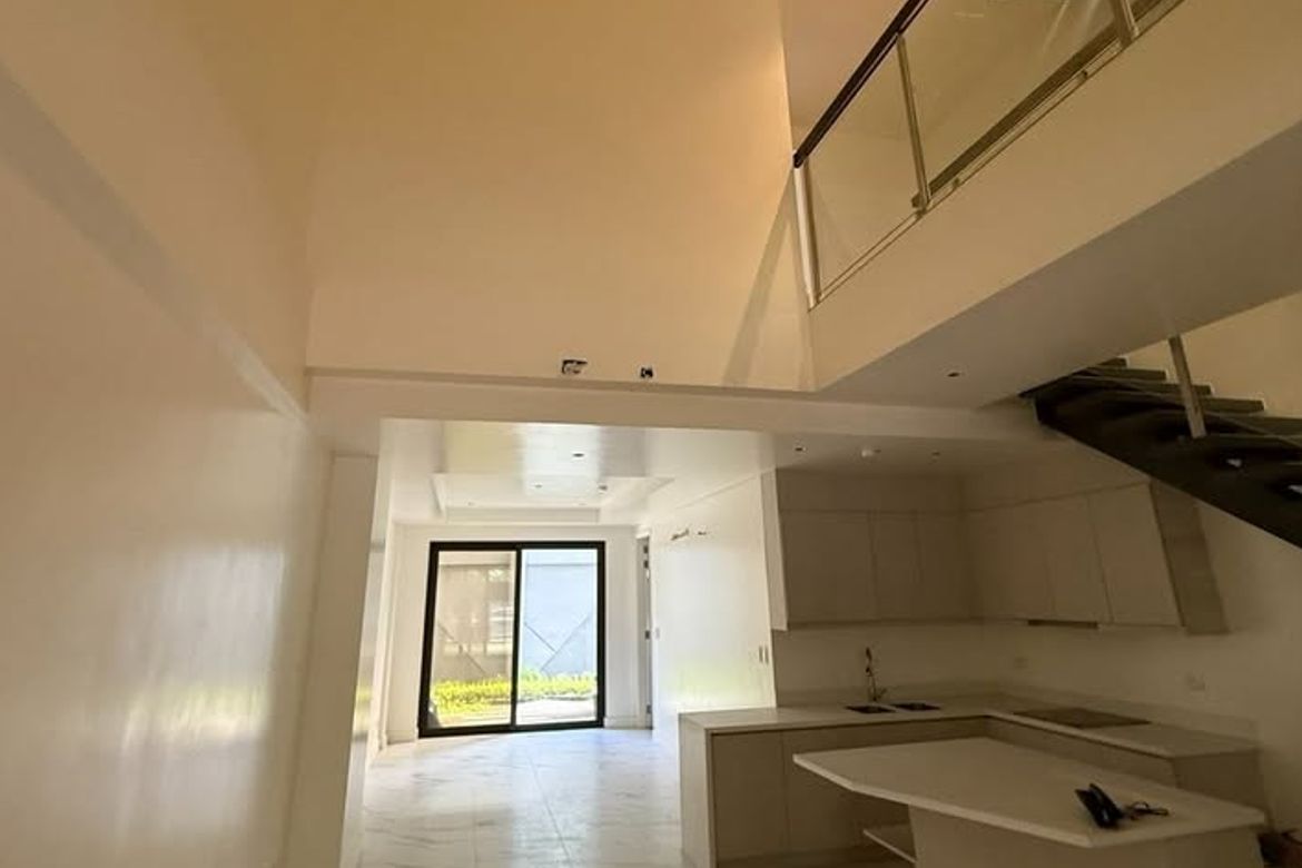 3 Bedroom House for Rent in Hulo, Mandaluyong, Metro Manila near MRT-3 Guadalupe photo 7
