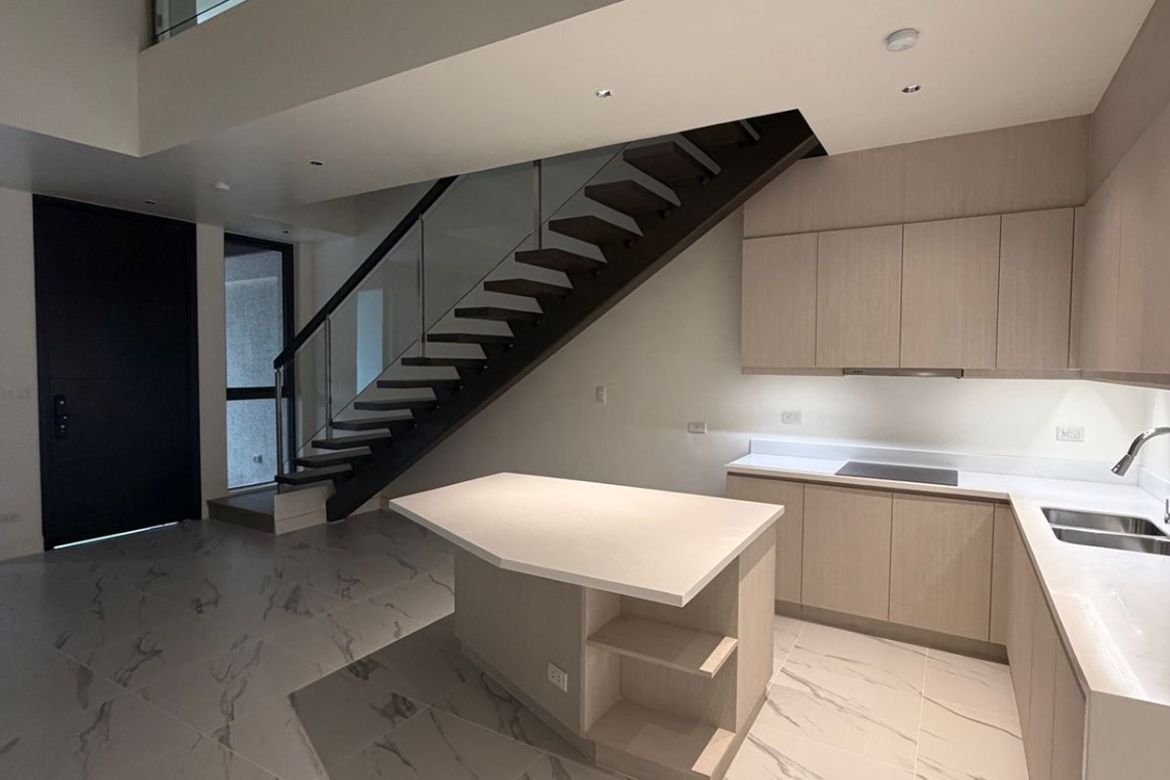 3 Bedroom House for Rent in Hulo, Mandaluyong, Metro Manila photo 3