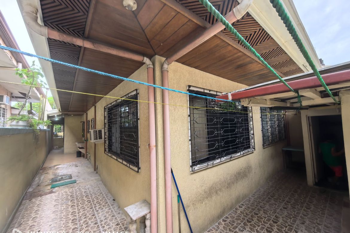 3 Bedroom House for Rent in Mabolo, Cebu City, Cebu