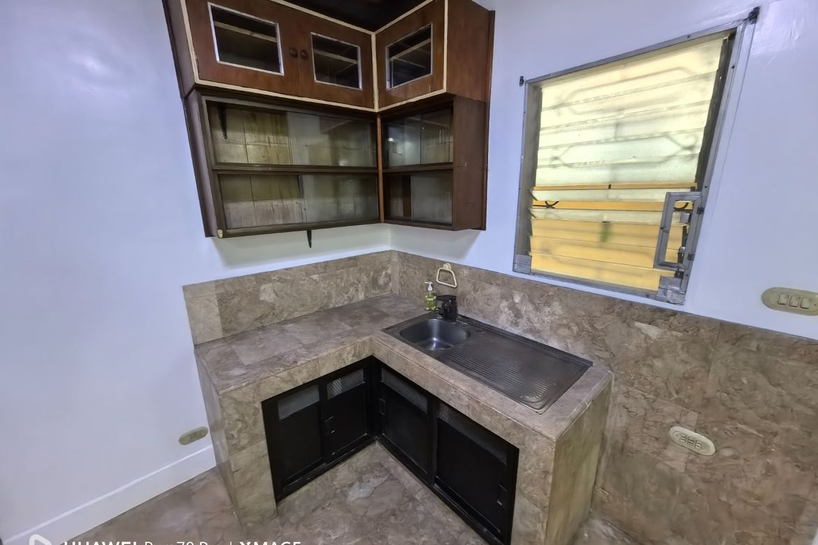 3 Bedroom House for Rent in Mabolo, Cebu City, Cebu photo 7