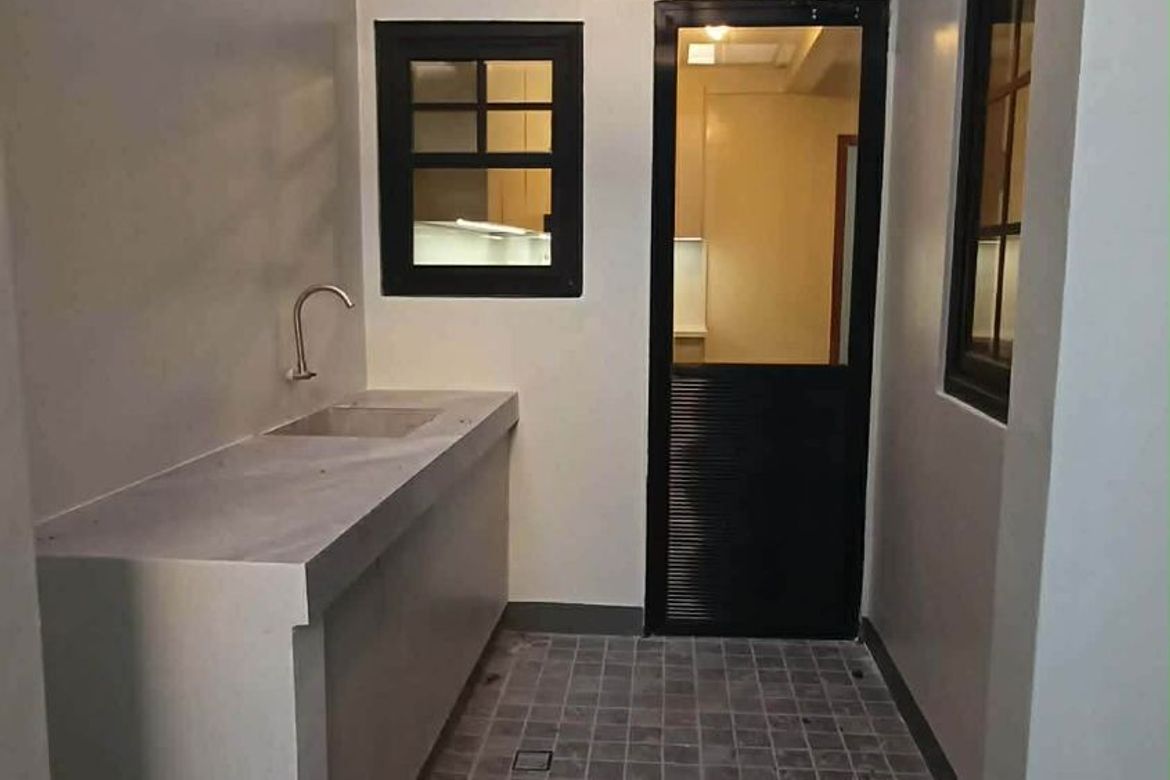 3 Bedroom House for Rent in Maitim 2nd West, Tagaytay, Cavite photo 5