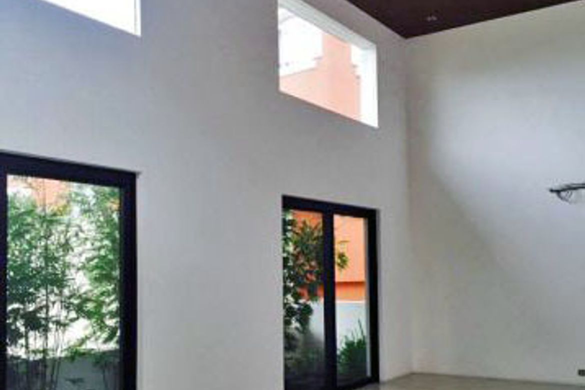 3 Bedroom House for Rent in McKinley Hill Village, McKinley Hill, Taguig, Metro Manila photo 4