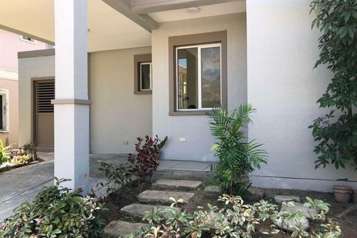 3 Bedroom House for Rent in Molino IV, Bacoor, Cavite photo 3