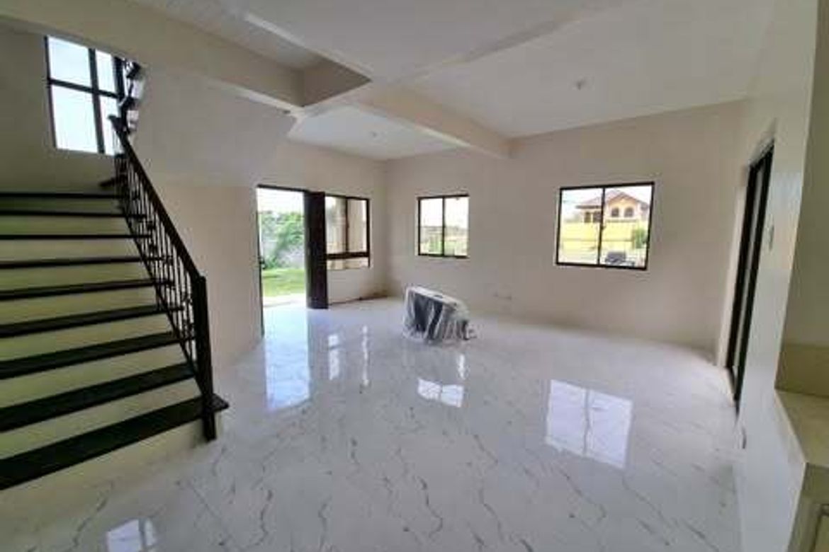 3 Bedroom House for Rent in P.F. Espiritu VIII, Bacoor, Cavite photo 8