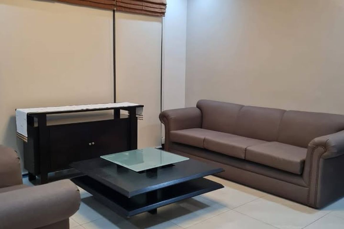 3 Bedroom House for Rent in Ugong Norte, Quezon City, Metro Manila photo 2