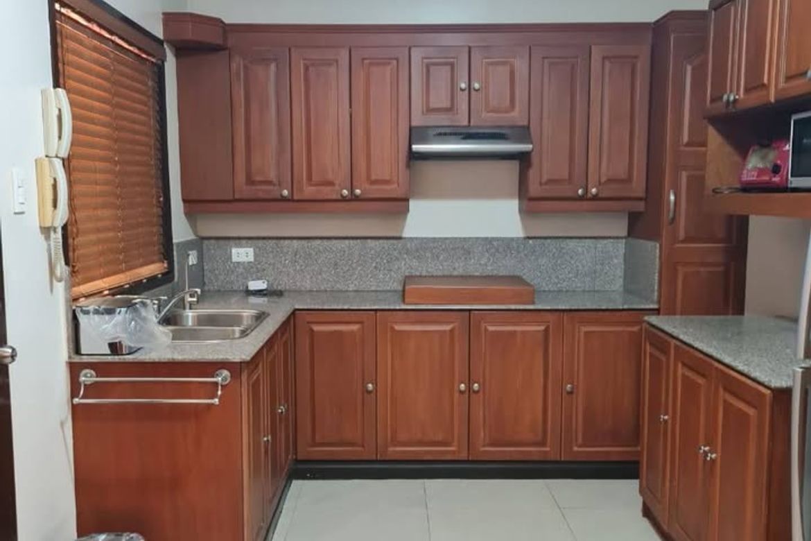 3 Bedroom House for Rent in Ugong Norte, Quezon City, Metro Manila photo 4
