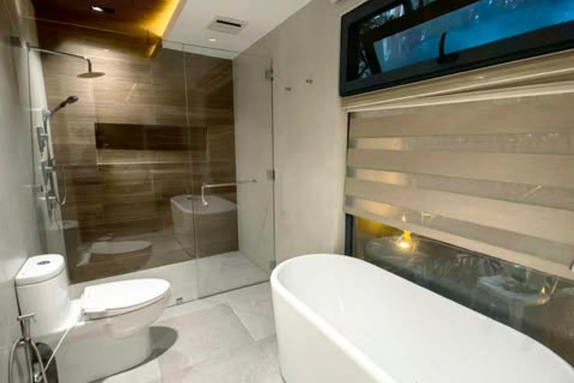 3 Bedroom House for Rent in Ugong Norte, Quezon City, Metro Manila photo 3