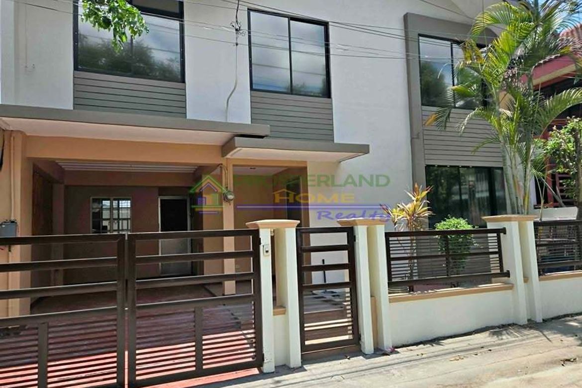 3 Bedroom House for Rent in Zapote, Biñan, Laguna photo 2