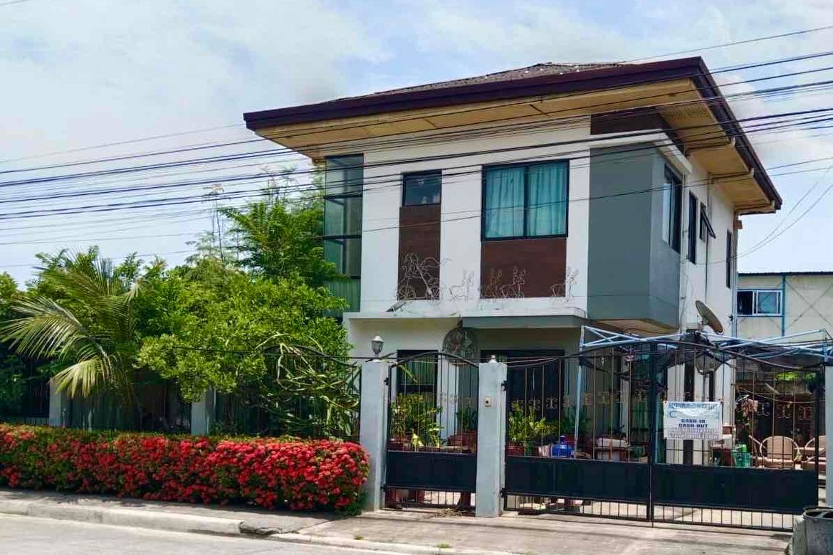 3 Bedroom House for Rent in ZEN RESIDENCES AT VIZKAYA, Tulay, Minglanilla, Cebu photo 2