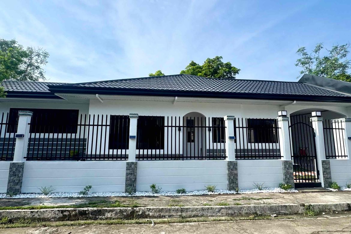 3 Bedroom House for Sale in Alijis, Bacolod, Negros Occidental – photo 2
