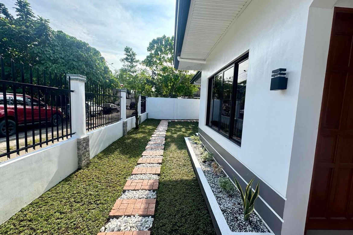 3 Bedroom House for Sale in Alijis, Bacolod, Negros Occidental – photo 3