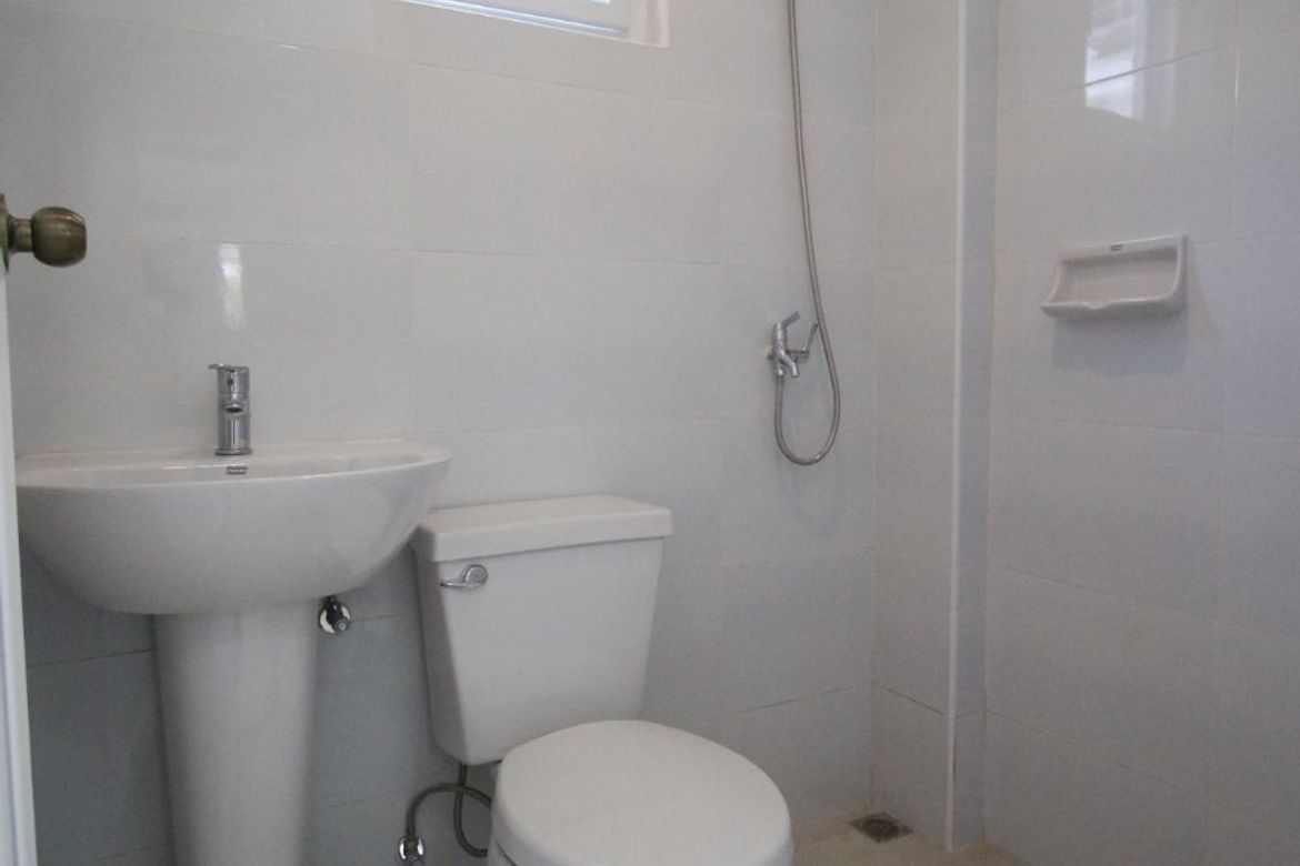3 Bedroom House for Sale in Almanza Dos, Las Piñas, Metro Manila – photo 6