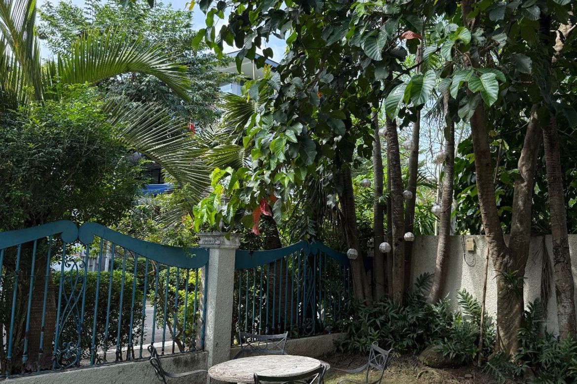 3 Bedroom House for Sale in Almanza Dos, Las Piñas, Metro Manila – photo 2