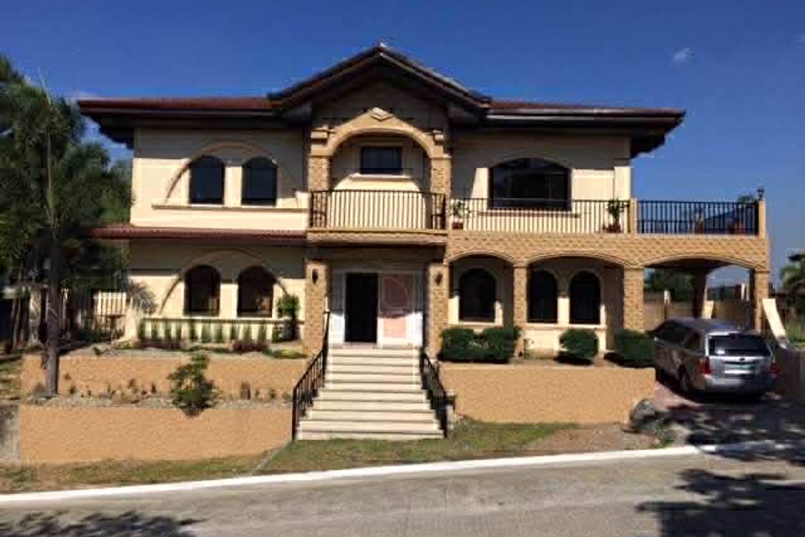 3 Bedroom House for Sale in Almanza Dos, Las Piñas, Metro Manila – photo 7
