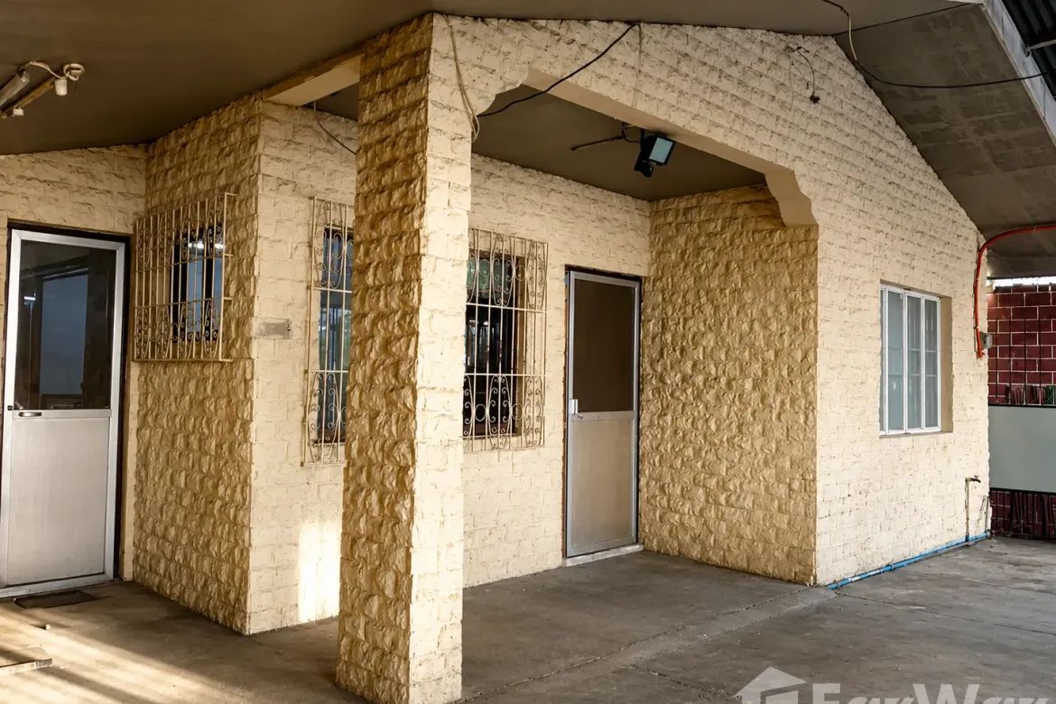 3 Bedroom House for Sale in Almanza Uno, Las Piñas, Metro Manila