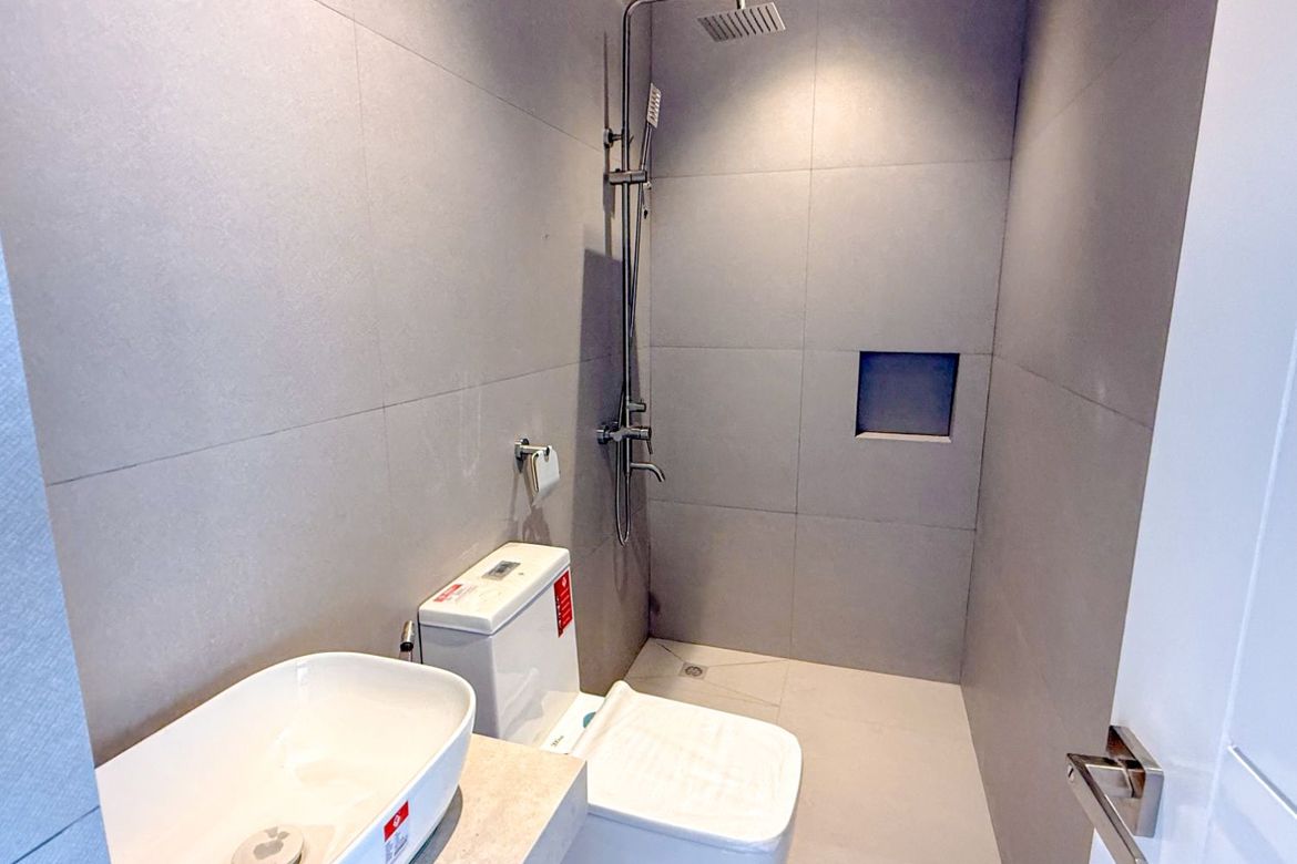 3 Bedroom House for Sale in Almanza Uno, Las Piñas, Metro Manila – photo 8