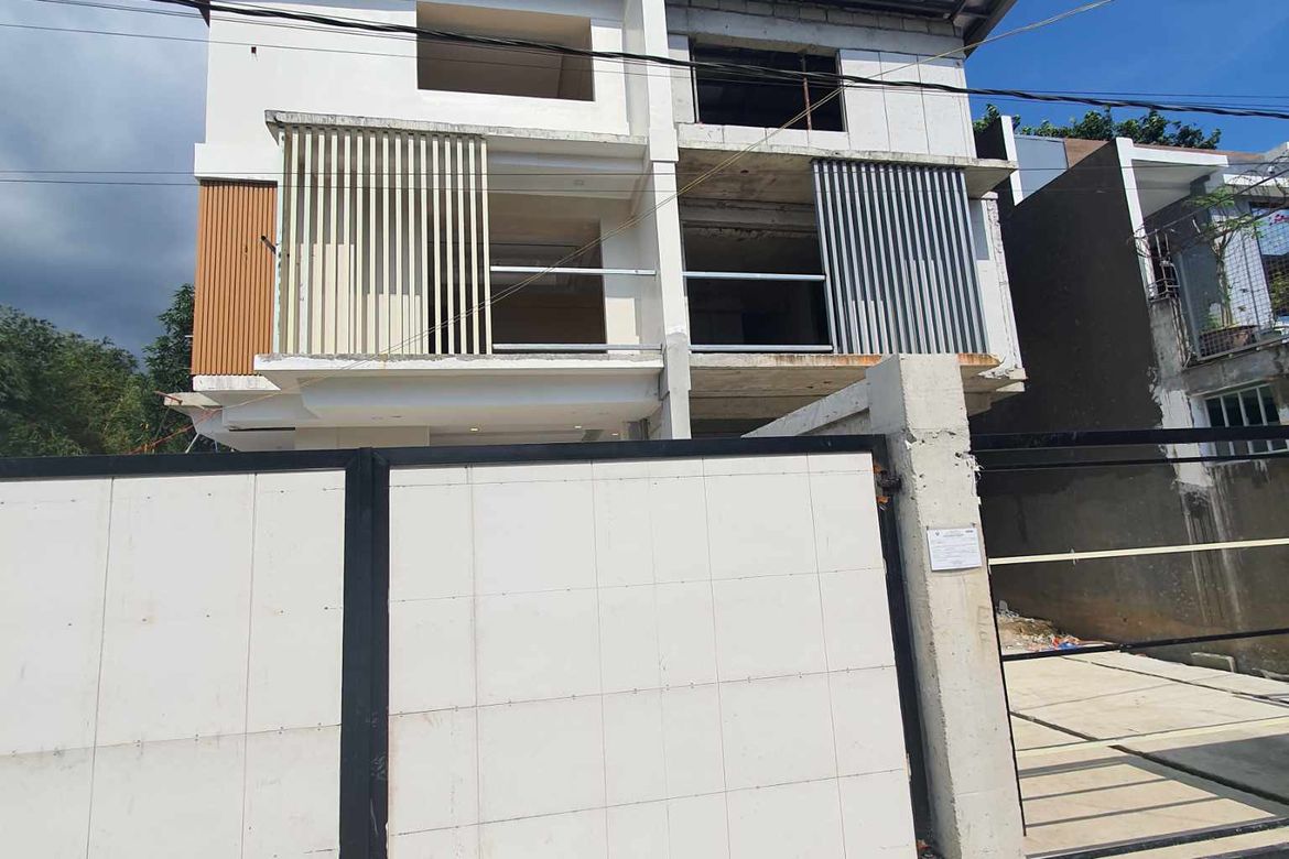 3 Bedroom House for Sale in Ampid I, San Mateo, Rizal