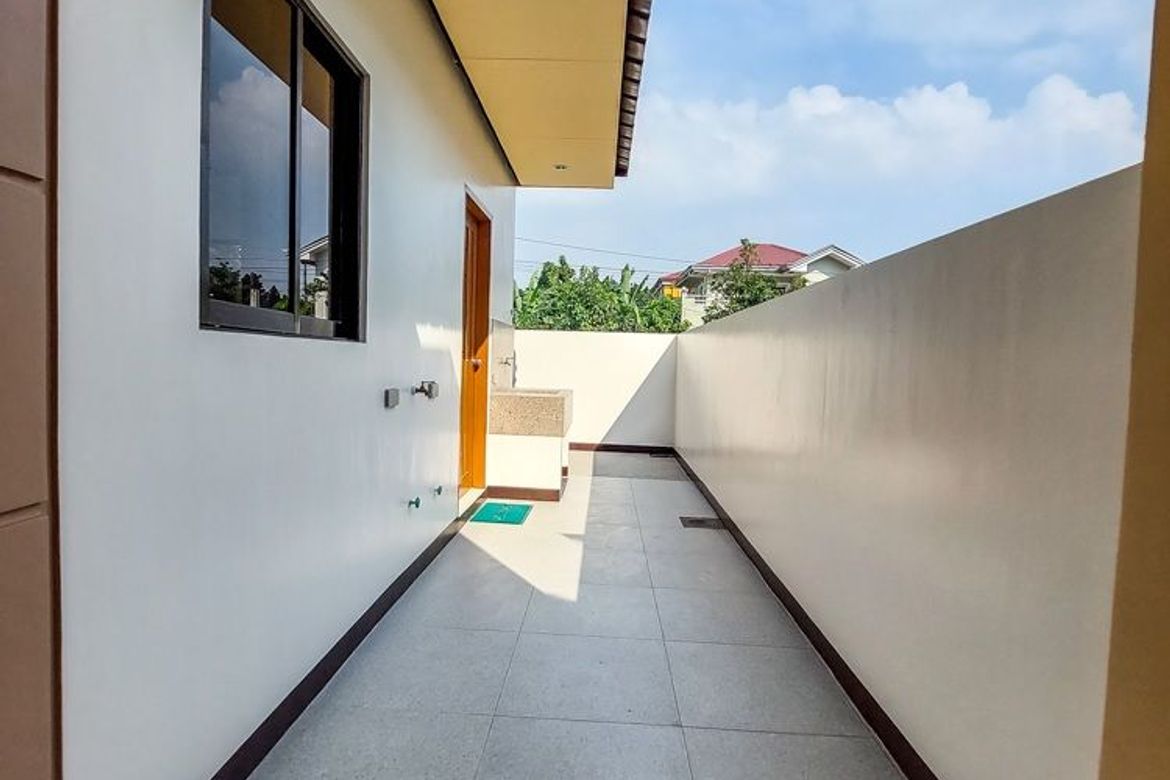 3 Bedroom House for Sale in Anabu I-B, Imus, Cavite – photo 3
