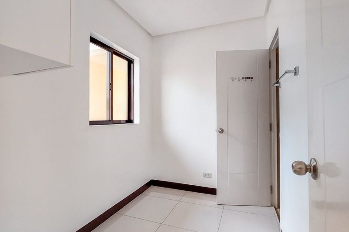 3 Bedroom House for Sale in Anabu I-B, Imus, Cavite – photo 7