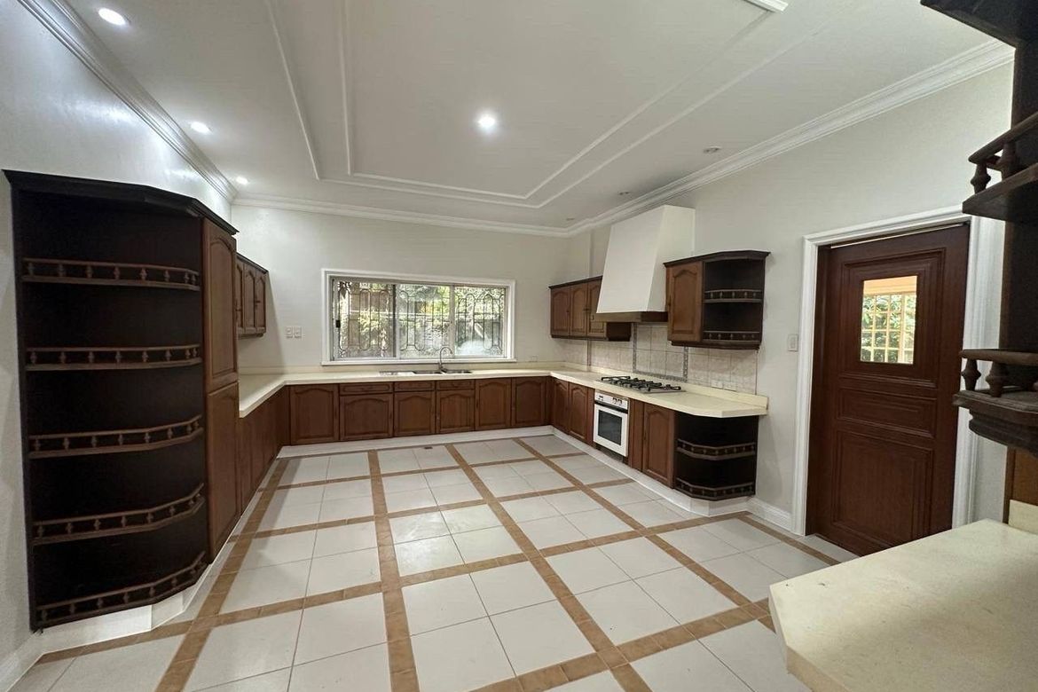 3 Bedroom House for Sale in Ayala Alabang Village, New Alabang Village, Muntinlupa, Metro Manila – photo 8