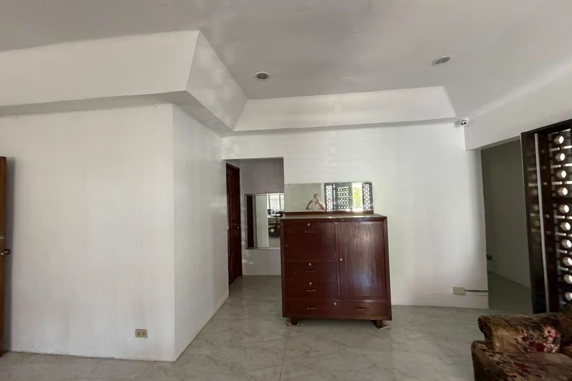 3 Bedroom House for Sale in Ayala Alabang Village, New Alabang Village, Muntinlupa, Metro Manila – photo 4