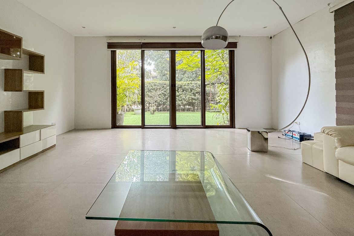 3 Bedroom House for Sale in Ayala Alabang Village, New Alabang Village, Muntinlupa, Metro Manila – photo 4