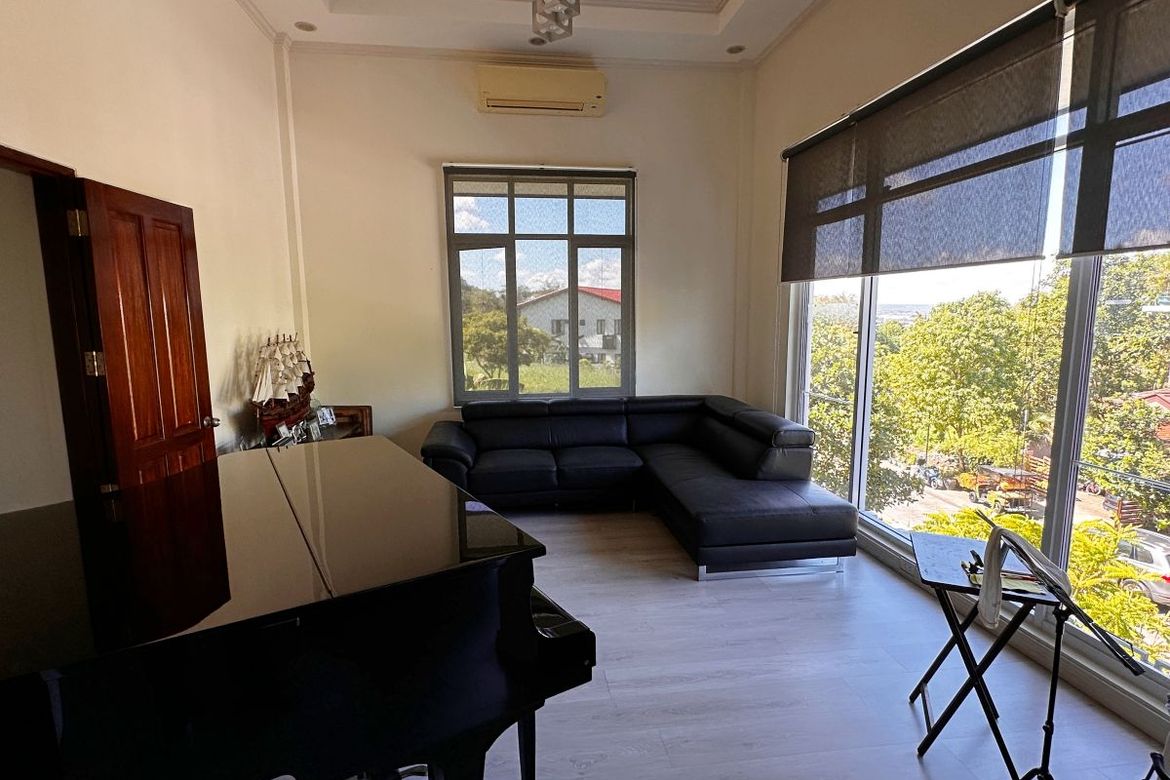 3 Bedroom House for Sale in Ayala Greenfield Estates, Maunong, Calamba, Laguna – photo 4